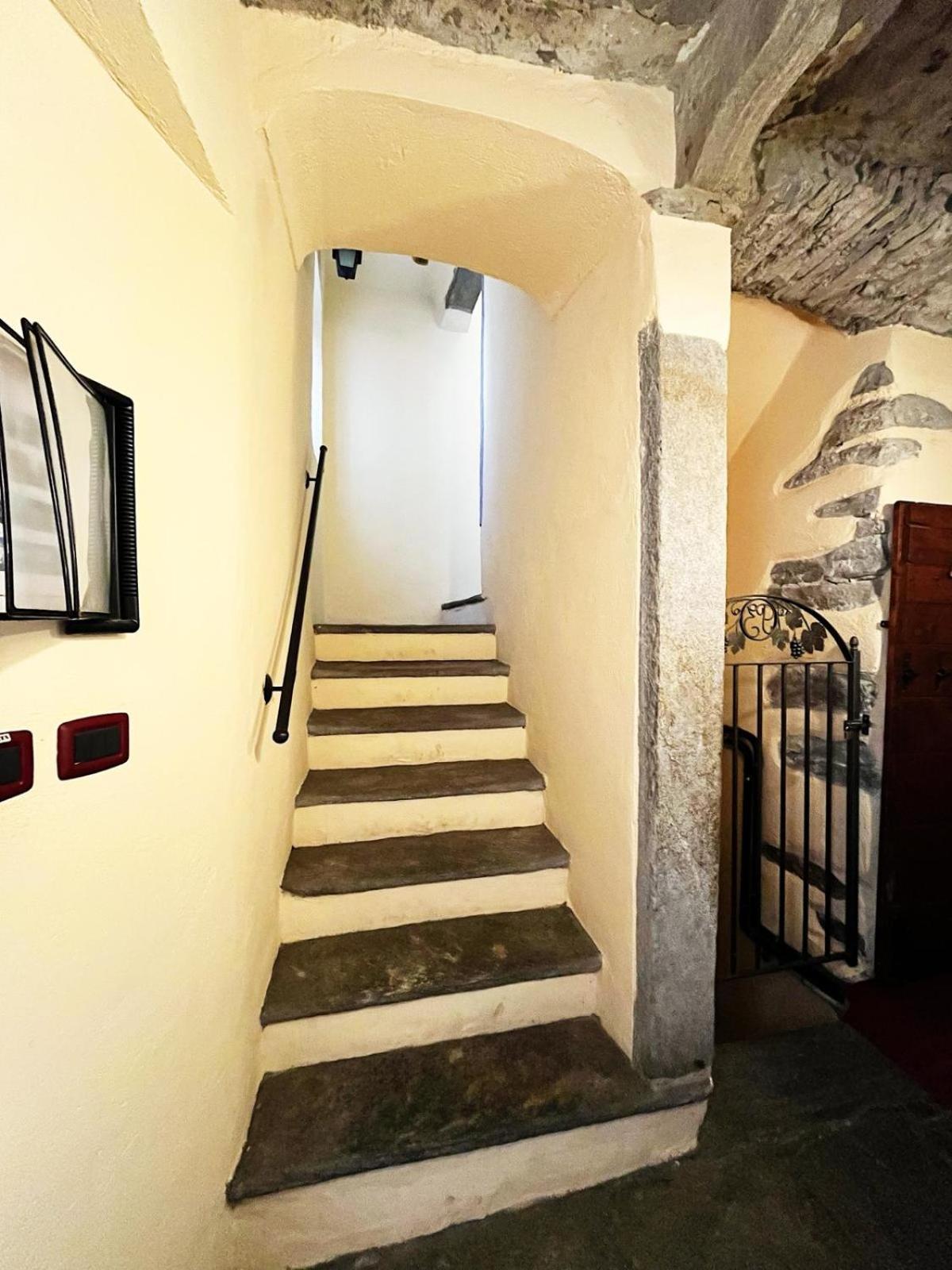 Agriturismo Edoardo Patrone Domodossola Bagian luar foto